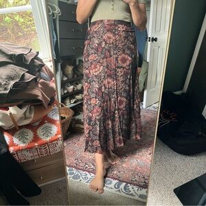 Vintage floral midi skirt